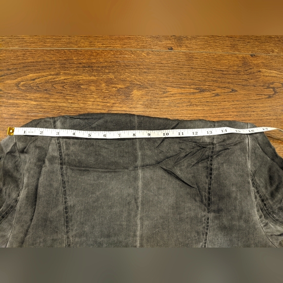 Guess grey jacket blazer with attached scarf, size small - Picture 4 of 7